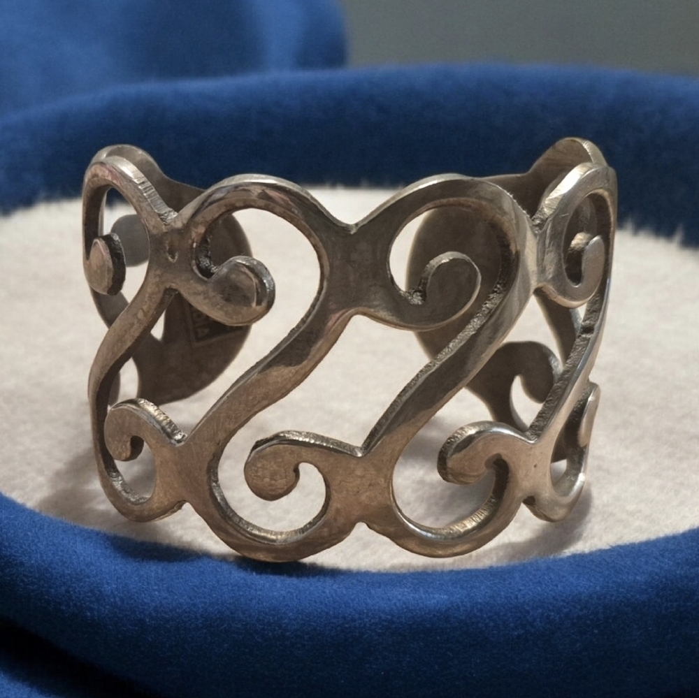 Vintage Polished Swirl Brass Cuff Made in India